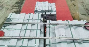 宁德 芝麻白仿形加直形路沿石出货日常