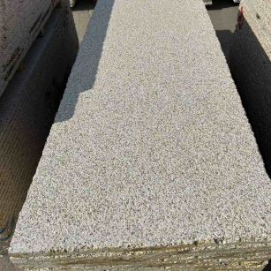 宁德 黄金麻花岗岩荔枝面毛板，半成品