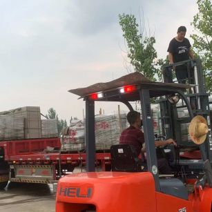 宁德 黄金麻冰裂纹，地铺石装车