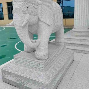 宁德 白麻花岗岩动物异形石雕-大象