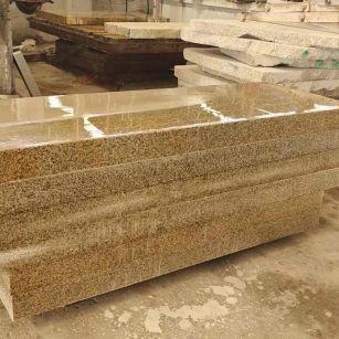 宁德 黄金麻栏杆料半成品加工中