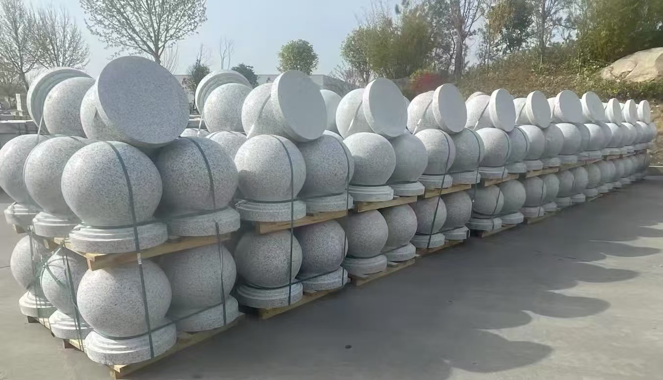 宁德 白麻花岗岩石材圆球，石球，挡车球，隔离球，景观石球，风水球等
