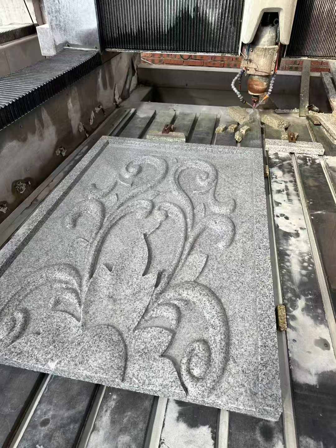 宁德 白麻别墅干挂雕花板