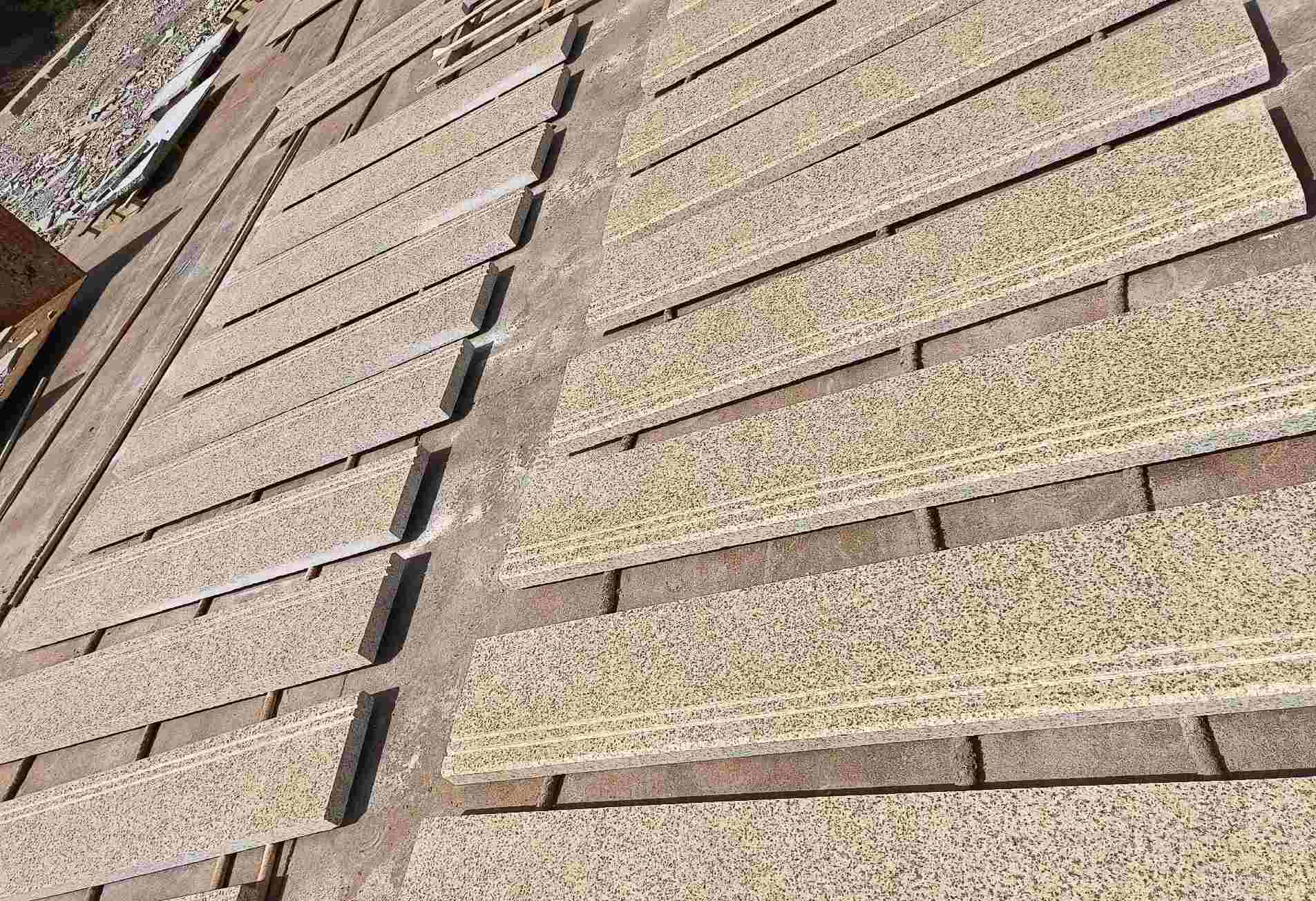 宁德 黄金麻花岗岩光面楼梯踏步