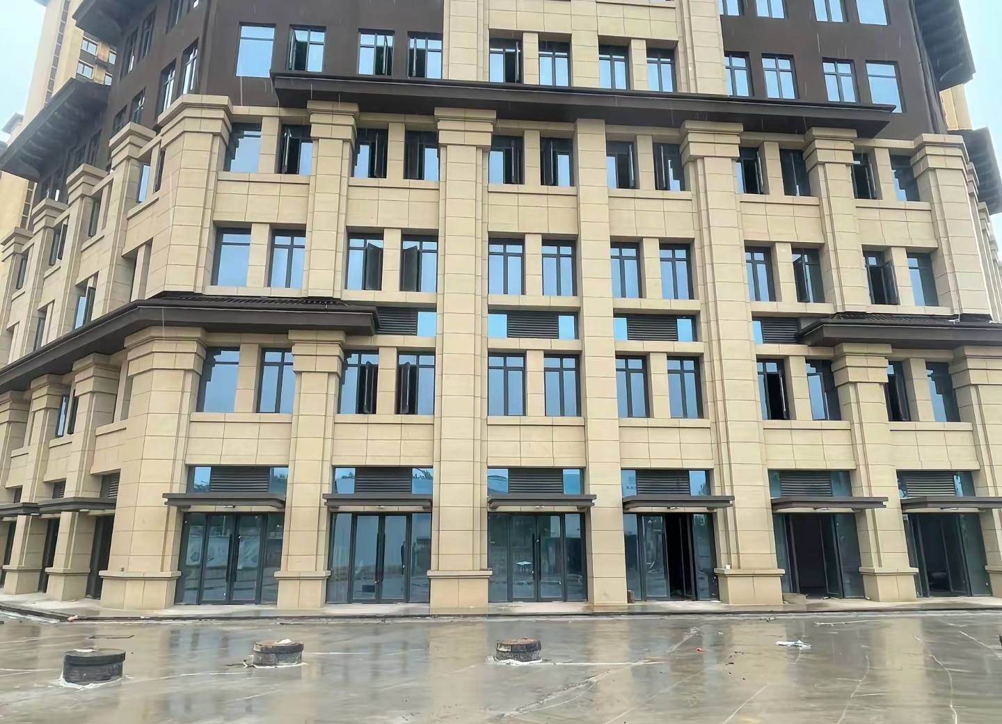 宁德 黄金麻花岗岩荔枝面小区外墙干挂