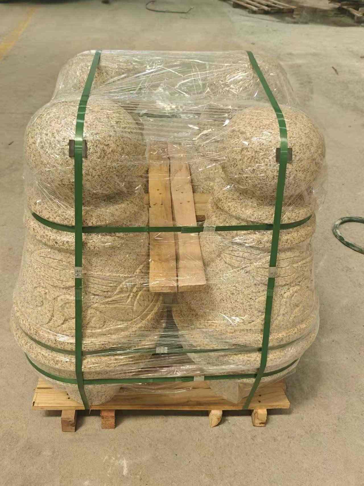 宁德 黄金麻异形定制雕花——棒棒糖挡车柱