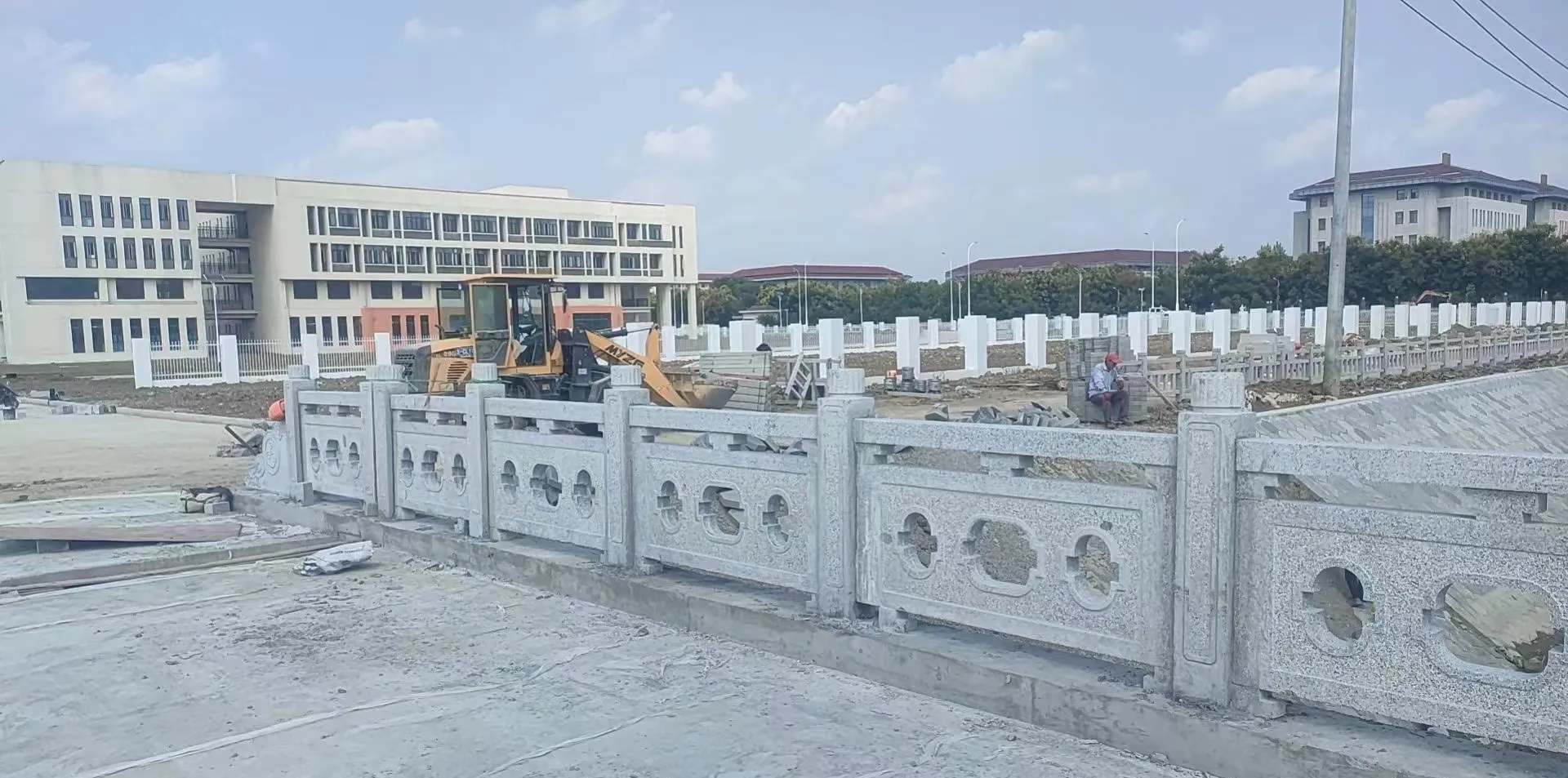 宁德 白麻花岗岩荔枝面河道栏杆