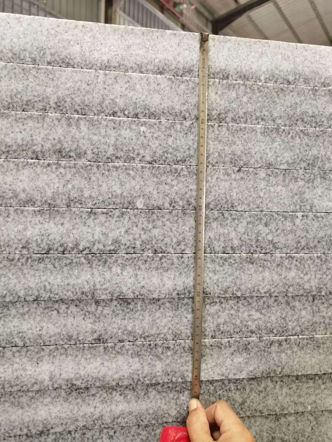 宁德 芝麻白火烧成品厚薄均匀，B料价格接近A料质量