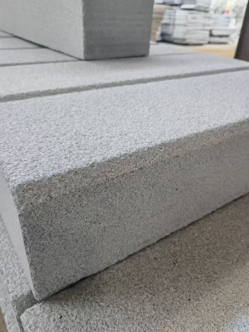 宁德 芝麻灰荔枝面路沿石